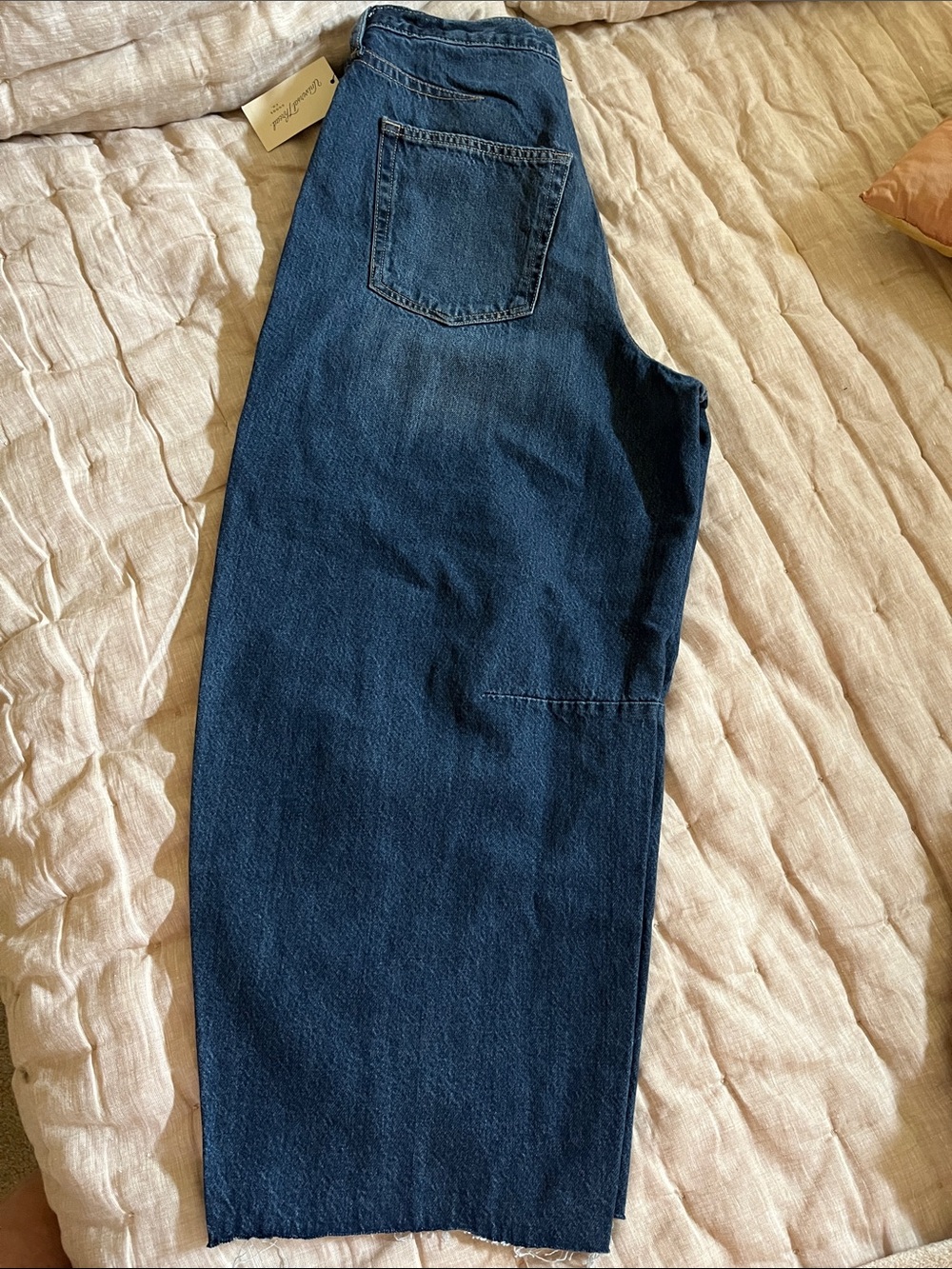 Universal Threads Barrel Ankle Jeans - Dark Wash 12 - Picture 5 of 8